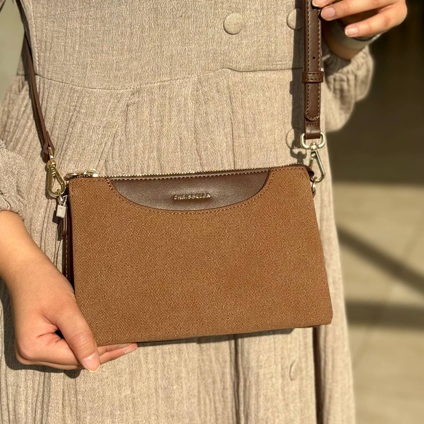 کیف دوشی زنانه کریس‌بلا