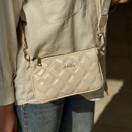 کیف دوشی زنانه برند CHANEL